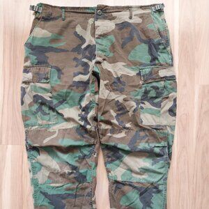 Distressed 1988 Vintage US Army M81 Woodland BDU Trousers Size Large - Regular